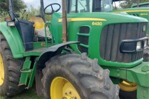 John Deere 6430 Tractor - 2012 4WD